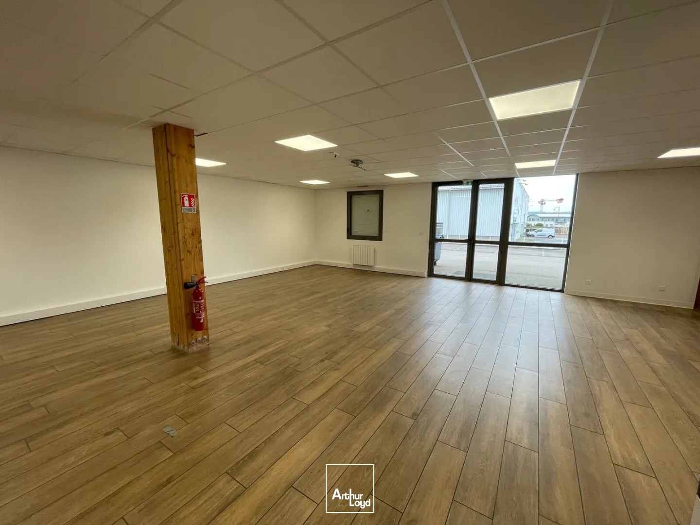 Locaux d'activité & Entrepôts - Location - LE GRAND QUEVILLY - 76120 - 484-484 - 7776845