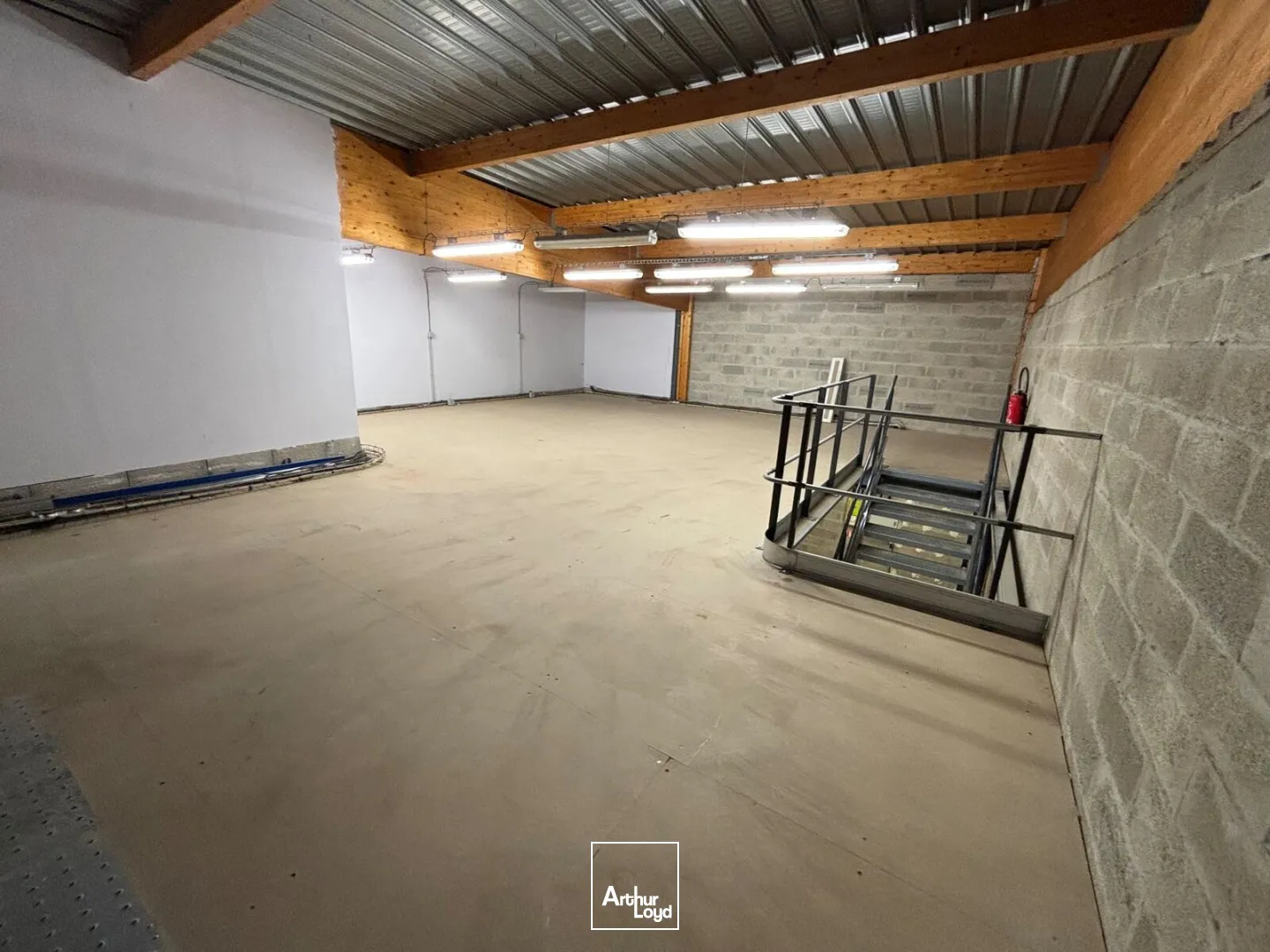 Locaux d'activité & Entrepôts - Location - LE GRAND QUEVILLY - 76120 - 484-484 - 7776851