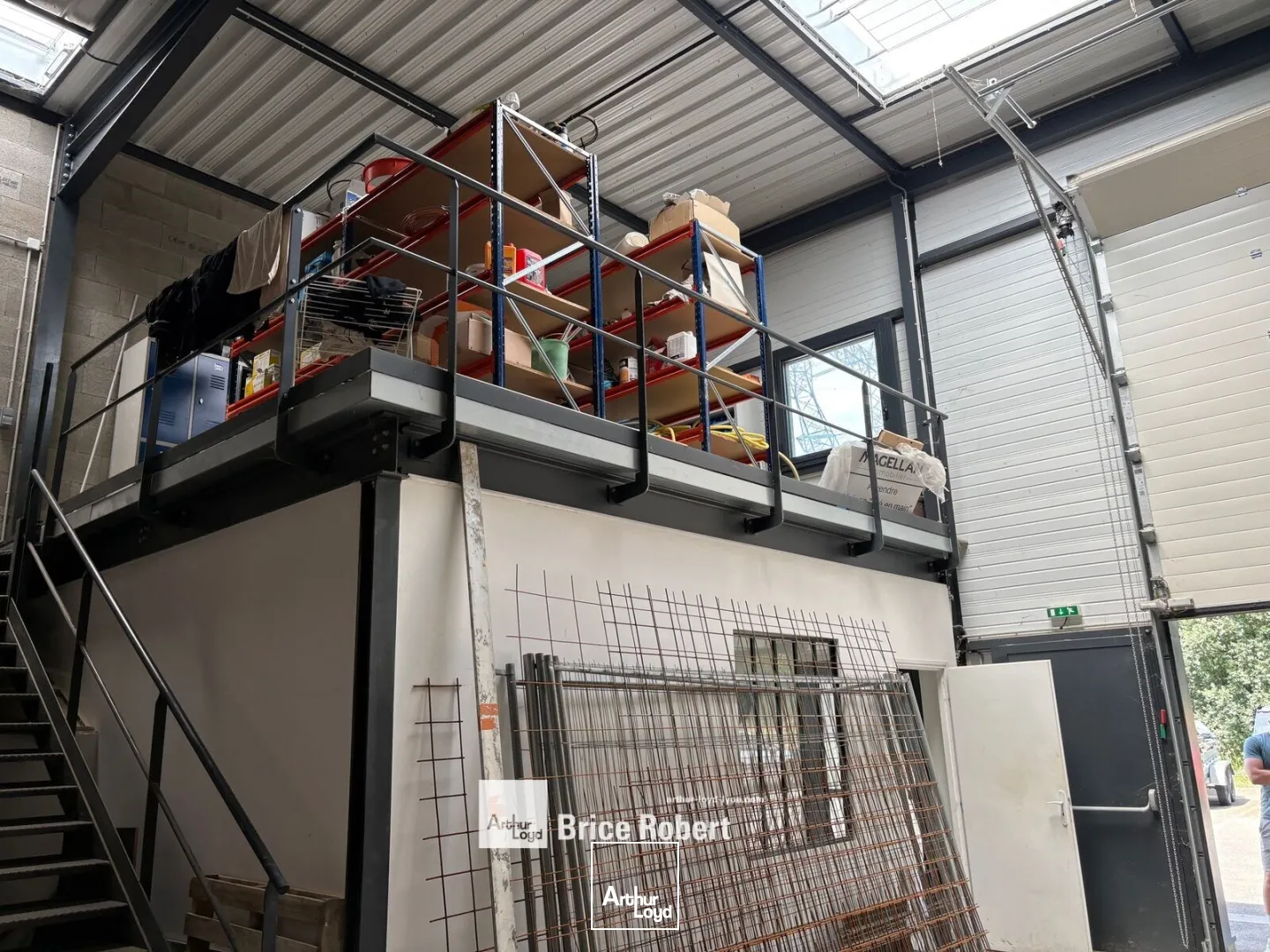 Locaux d'activité & Entrepôts - Vente - GENAY - 69730 - 138-138 - 7777226
