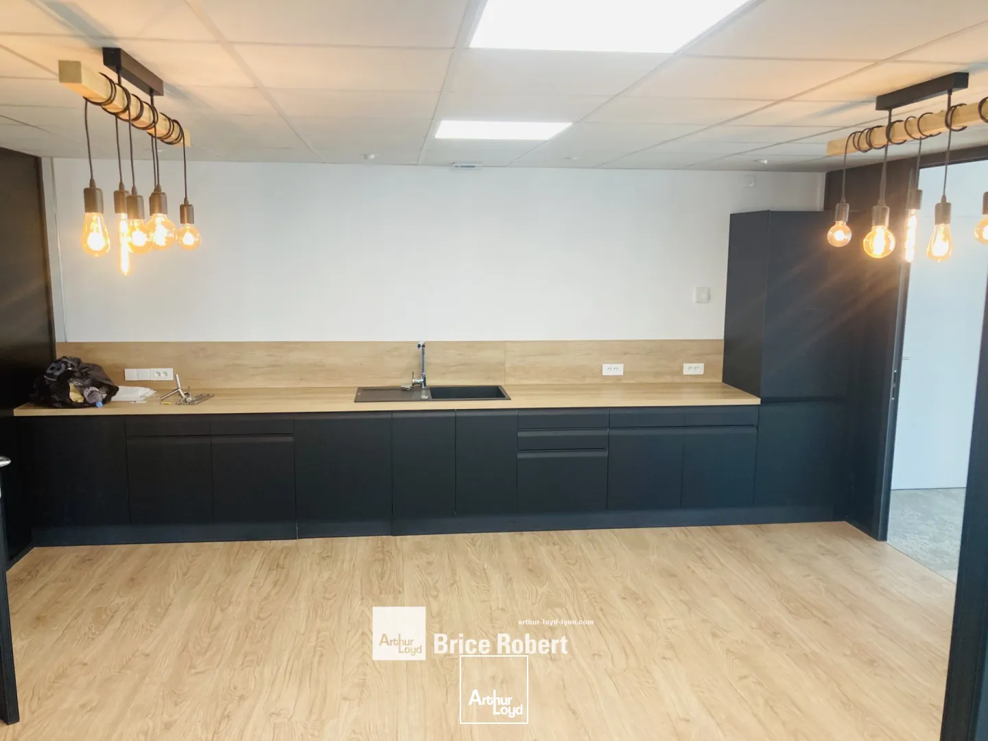 Bureaux - Location - LYON - 69002 - 176.44-176.44 - 7777236