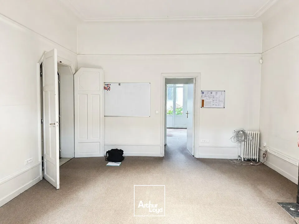 Bureaux - Location - TOURS - 37000 - 100-100 - 7777457