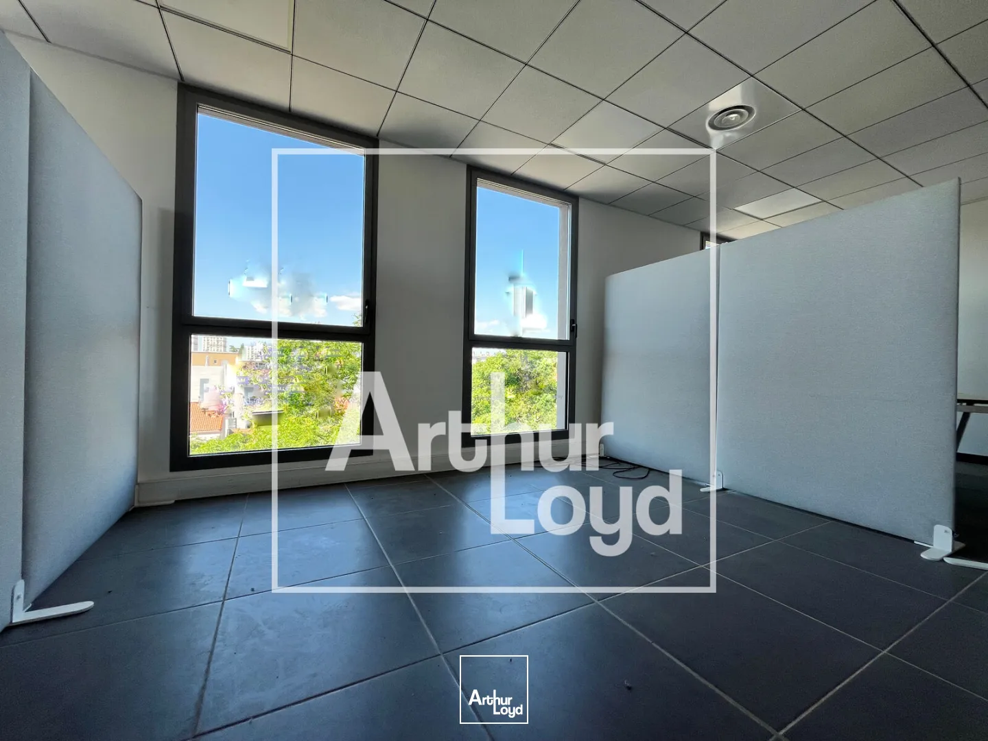 Bureaux - Location - NIMES - 30900 - 88-88 - 7777541