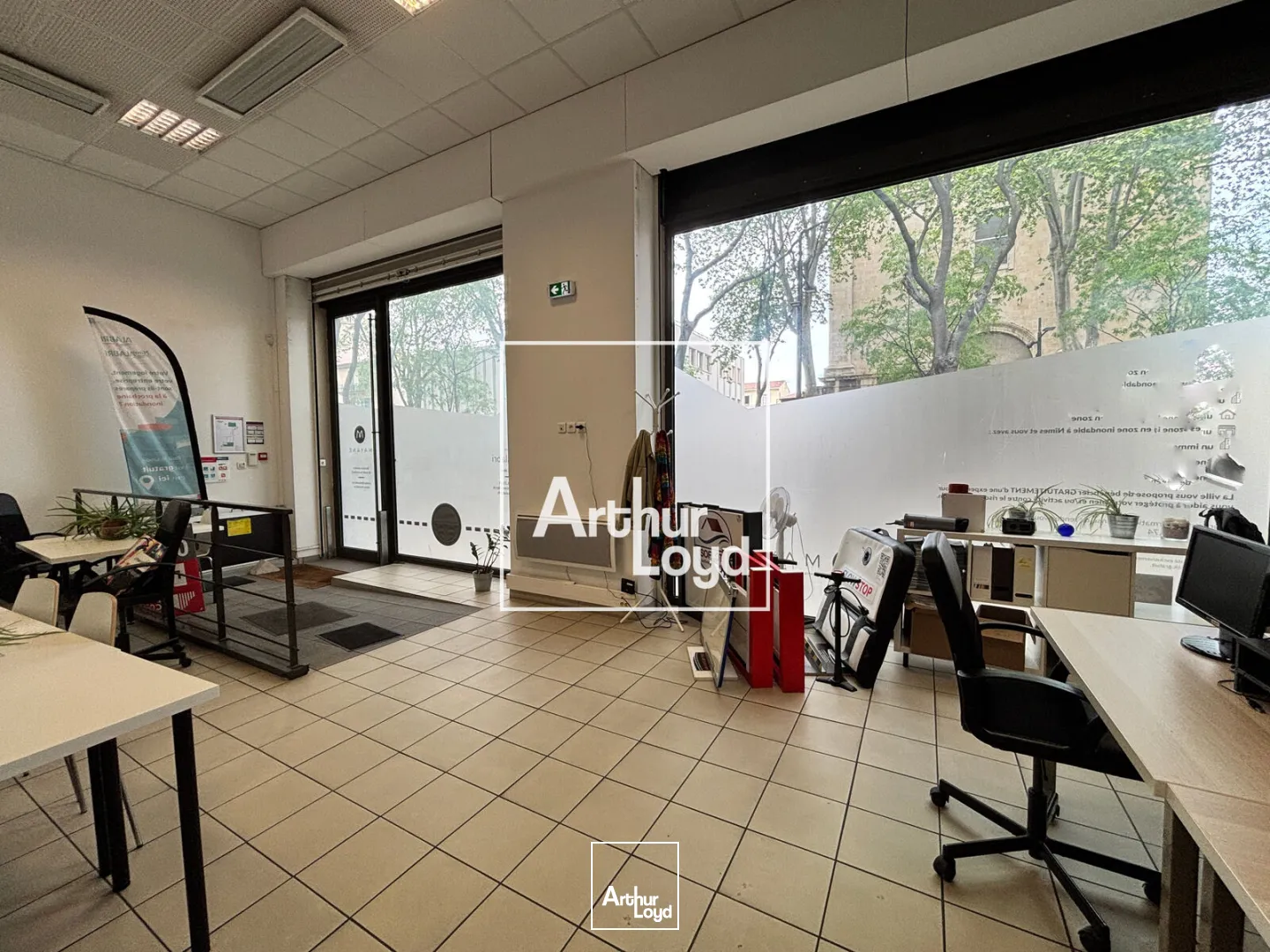 Locaux commerciaux - Location - NIMES - 30000 - 173-173 - 7777572