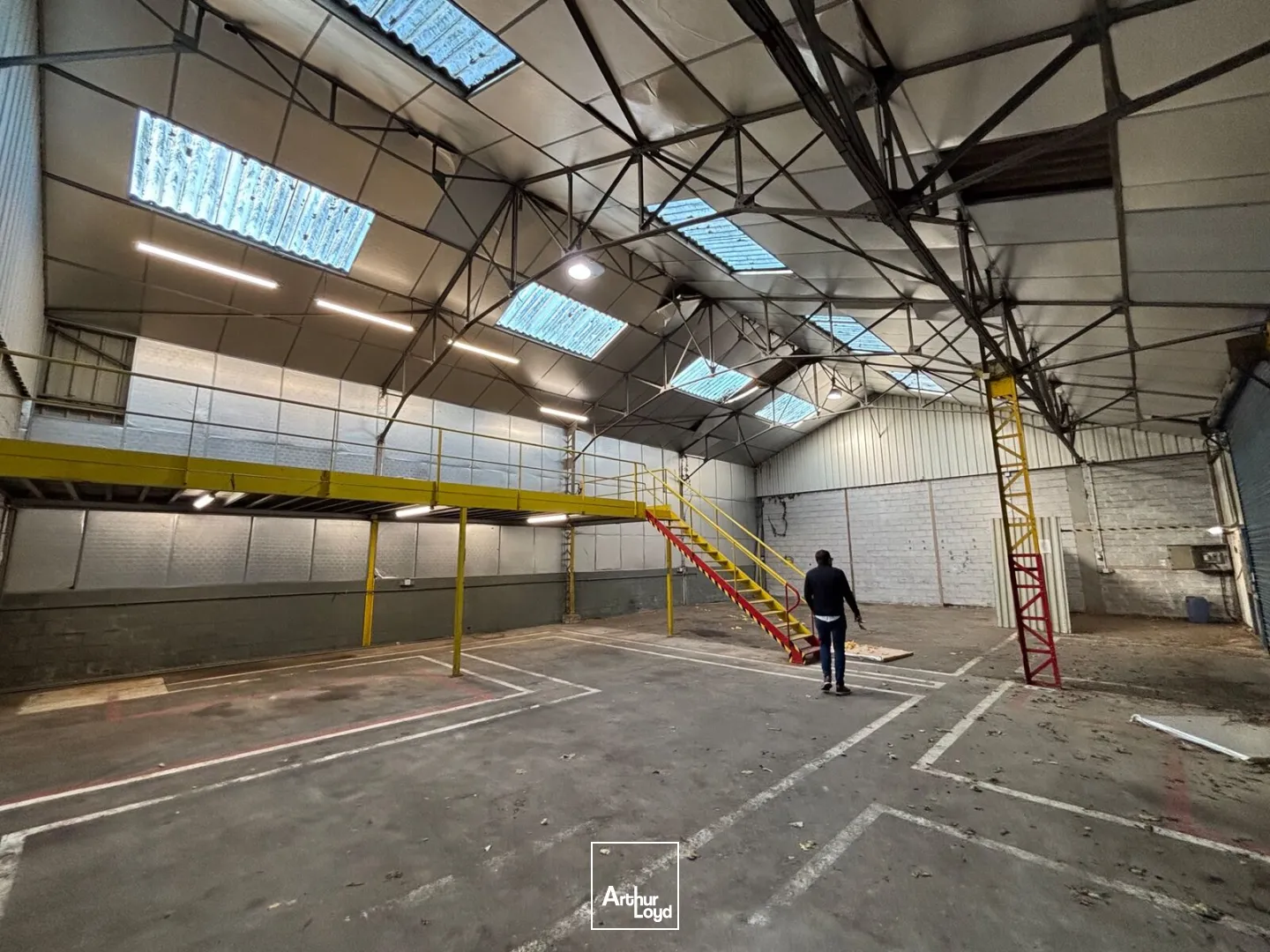 Locaux d'activité & Entrepôts - Location - NOTRE DAME DE BONDEVILLE - 76960 - 400-400 - 7777712