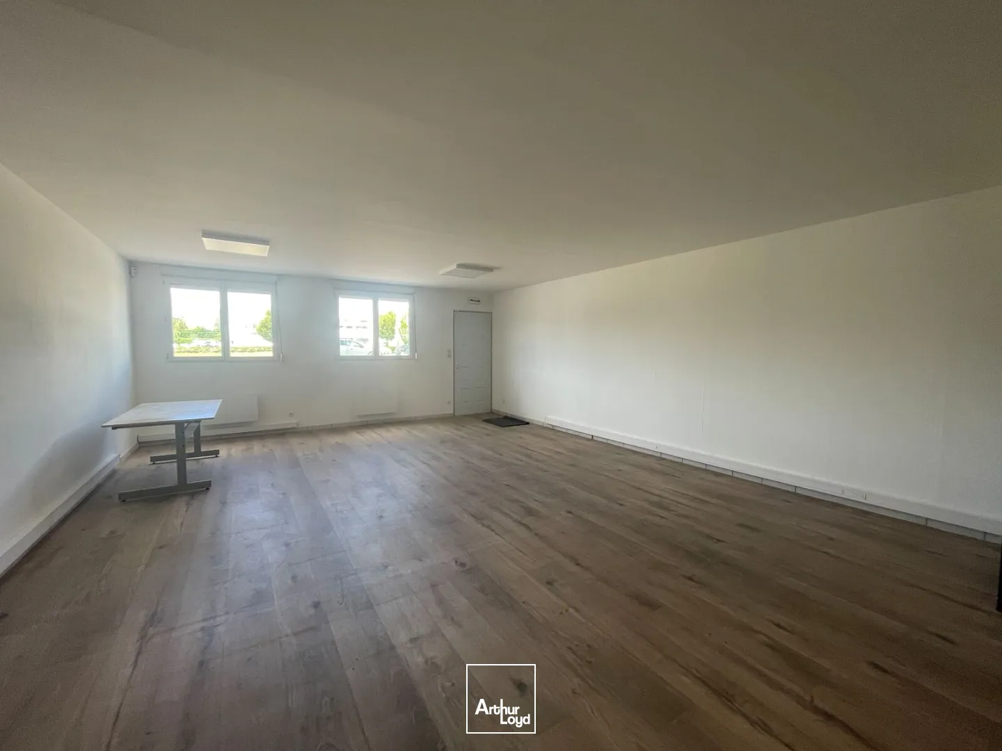 Bureaux - Location - LE VIEIL EVREUX - 27930 - 162-162 - 7777771