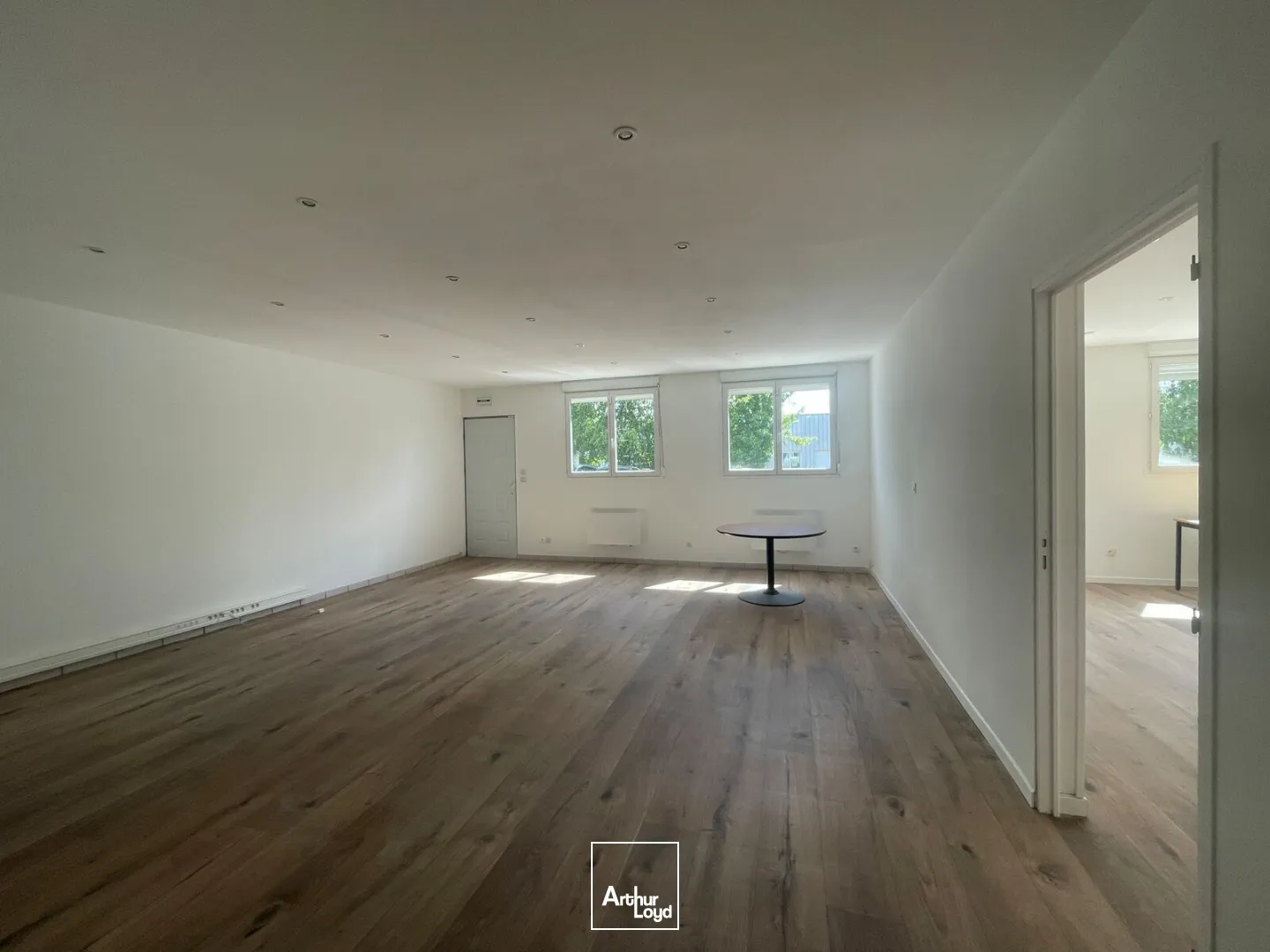 Bureaux - Location - LE VIEIL EVREUX - 27930 - 162-162 - 7777772