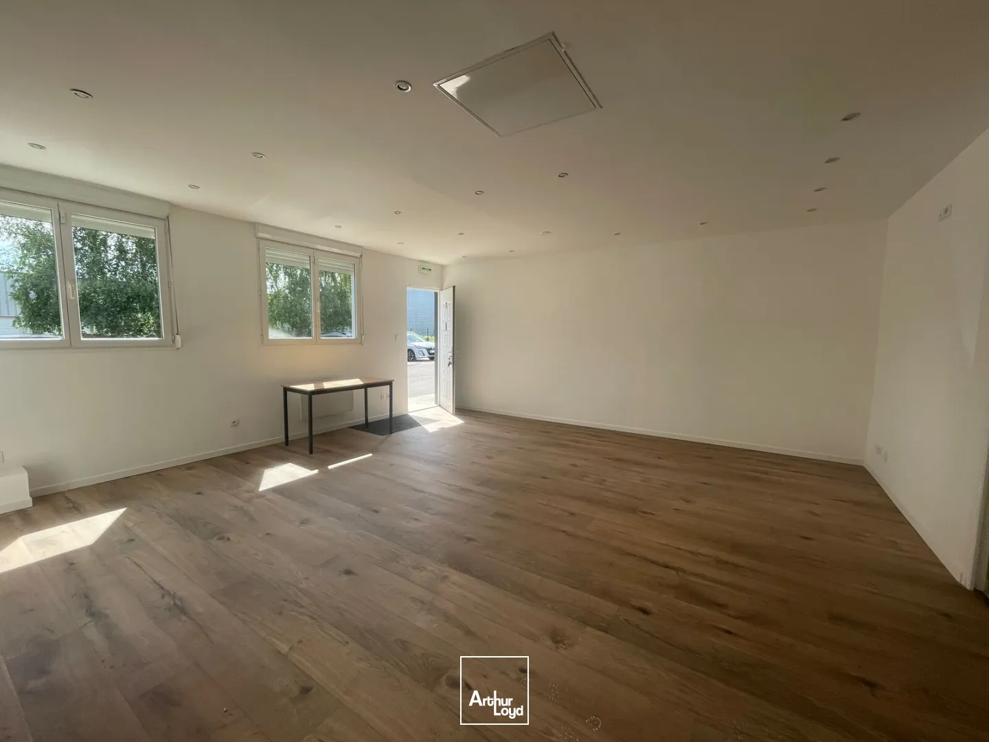 Bureaux - Location - LE VIEIL EVREUX - 27930 - 162-162 - 7777770