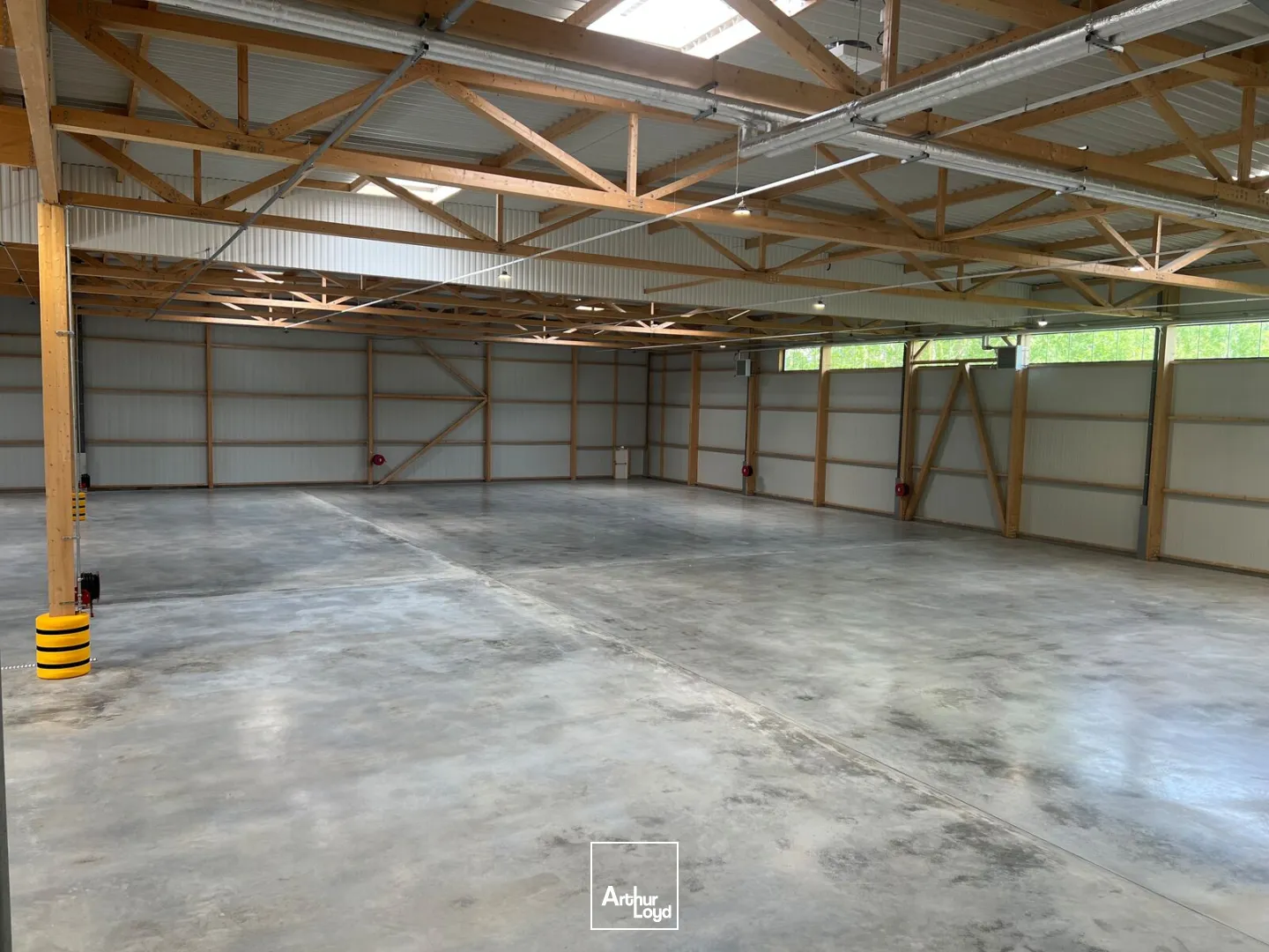 Locaux d'activité & Entrepôts - Location - TREMBLAY EN FRANCE - 93290 - 2482-5761 - 7777893