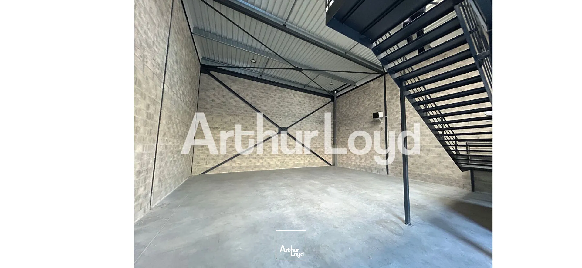 Locaux d'activité & Entrepôts - Location - MONDEVILLE - 14120 - 393-393 - 7778215