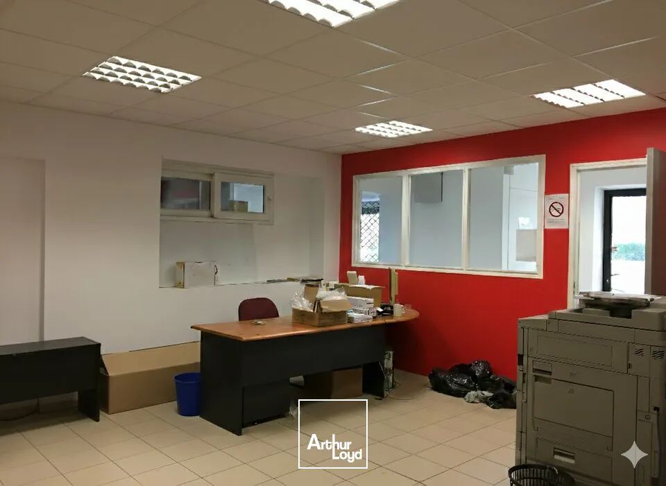 Locaux d'activité & Entrepôts - Location - MONTIVILLIERS - 76290 - 760-760 - 7778483