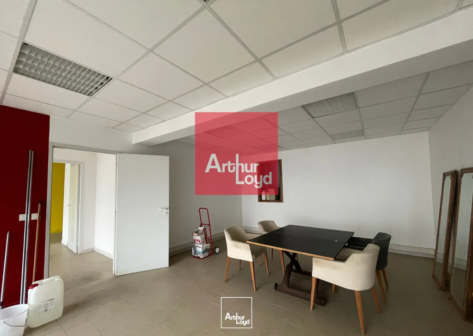 Locaux commerciaux - Vente - NIMES - 30000 - 77-77 - 7778585