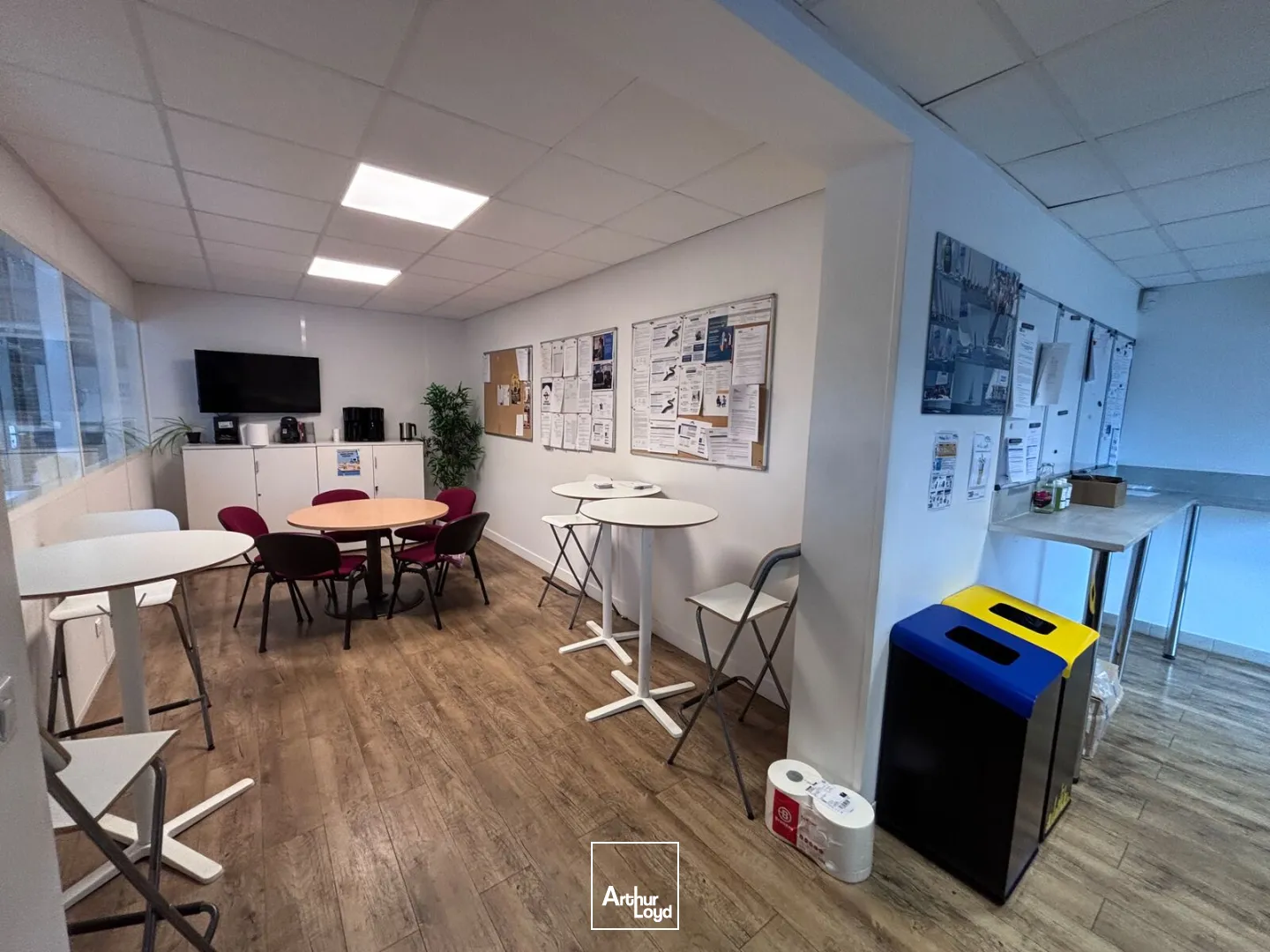 Locaux d'activité & Entrepôts - Location - LES SORINIERES - 44840 - 780-780 - 7778688