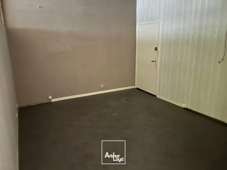 Locaux commerciaux - Vente - CUSSET - 03300 - 116-116 - 7778777