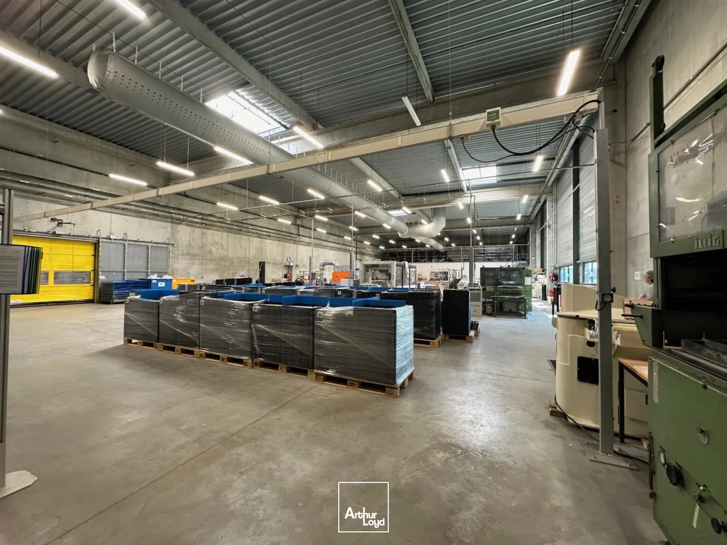 Locaux d'activité & Entrepôts - Location - SAINT AUBIN SUR GAILLON - 27600 - 1337-1337 - 7778784