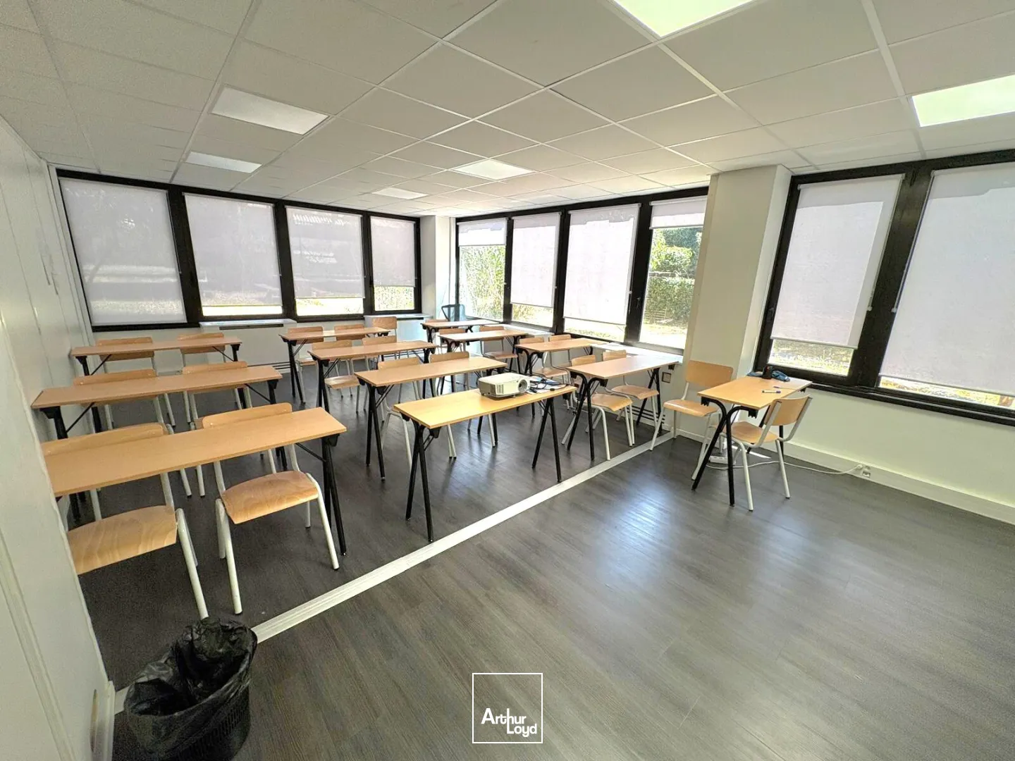 Bureaux - Location - MARSEILLE - 13008 - 186-992 - 7778825