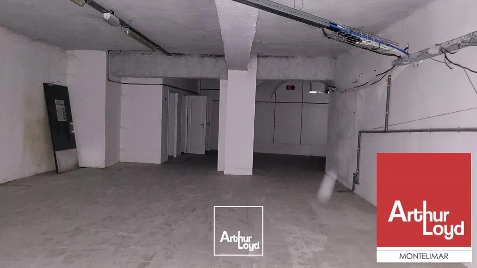 Locaux commerciaux - Location - MONTÉLIMAR - 26200 - 586-586 - 7779180