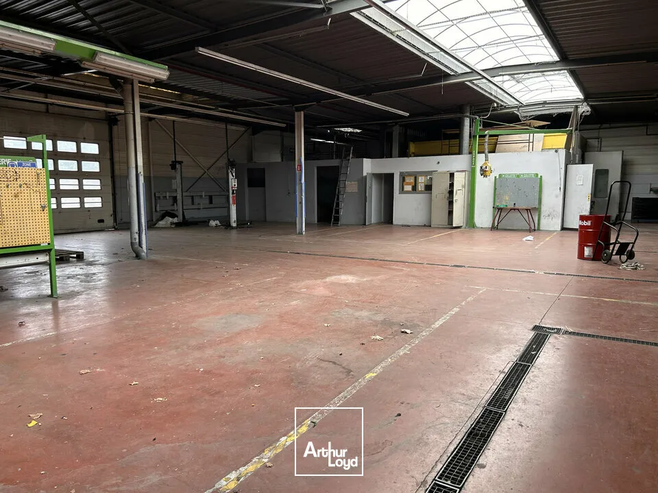 Locaux commerciaux - Vente - HUNINGUE - 68330 - 2466-2466 - 7779218