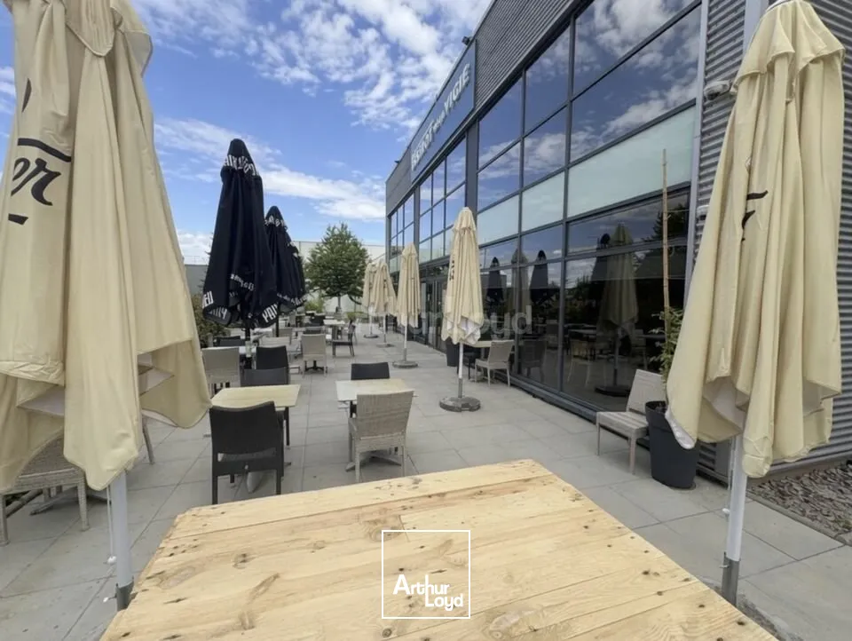 Locaux commerciaux - Cession - OSTWALD - 67540 - 12-12 - 7779223