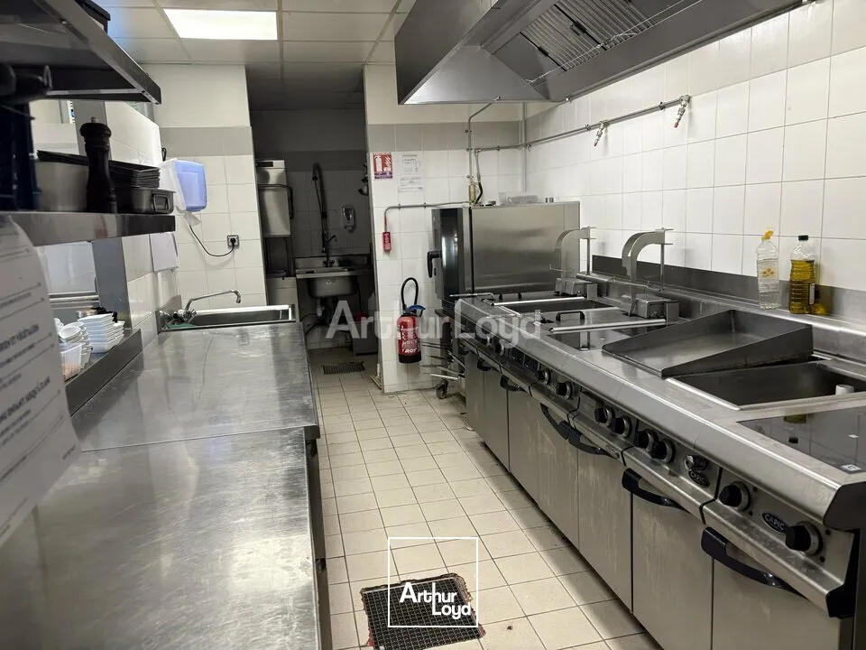 Locaux commerciaux - Cession - OSTWALD - 67540 - 12-12 - 7779232