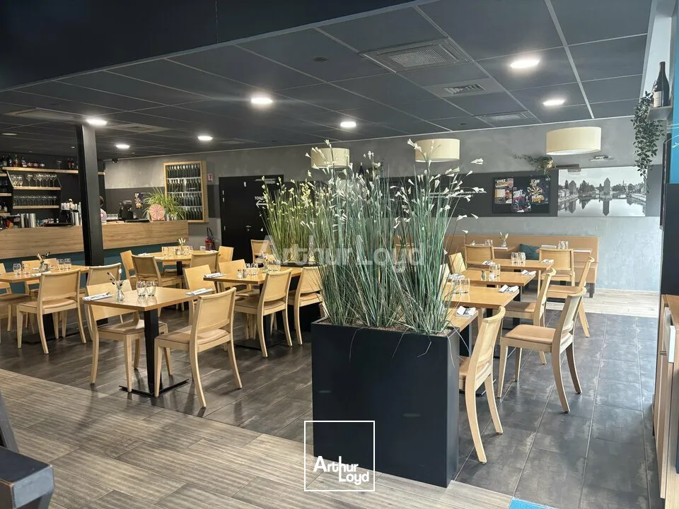 Locaux commerciaux - Cession - OSTWALD - 67540 - 12-12 - 7779228
