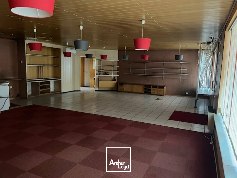 Locaux commerciaux - Location - SAINT-LOUIS - 68300 - 140-140 - 7779234