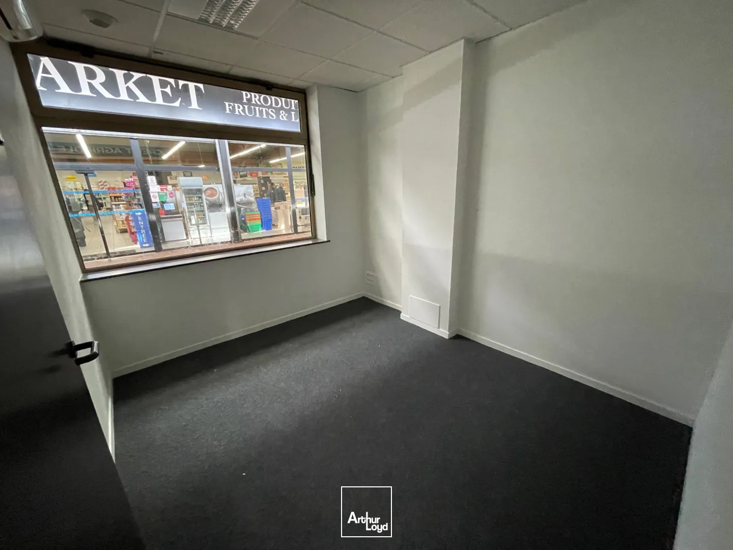 Locaux commerciaux - Location - VAL DE REUIL - 27100 - 133-133 - 7779761