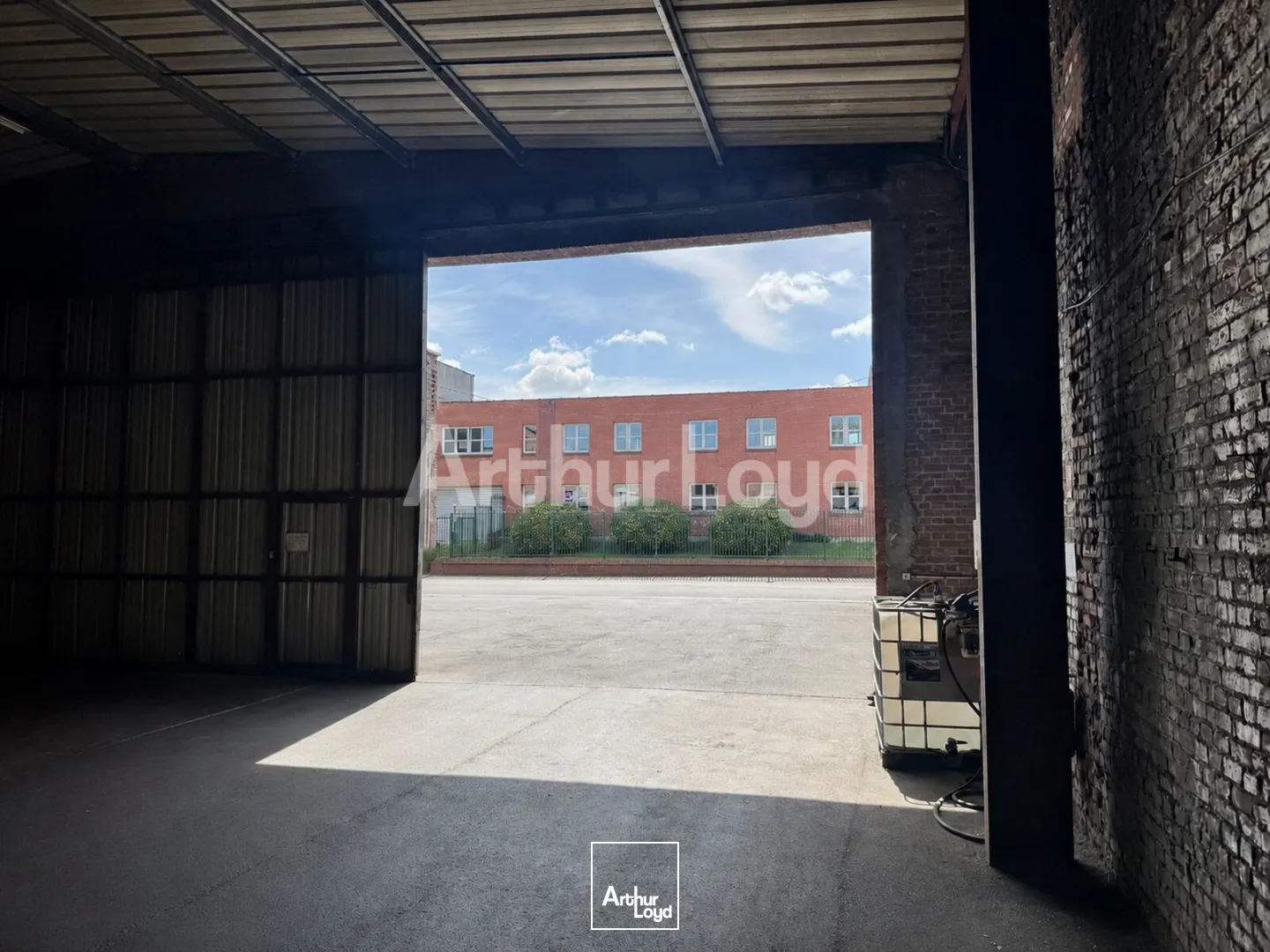 Locaux d'activité & Entrepôts - Vente - ROUBAIX - 59100 - 930-930 - 7779864