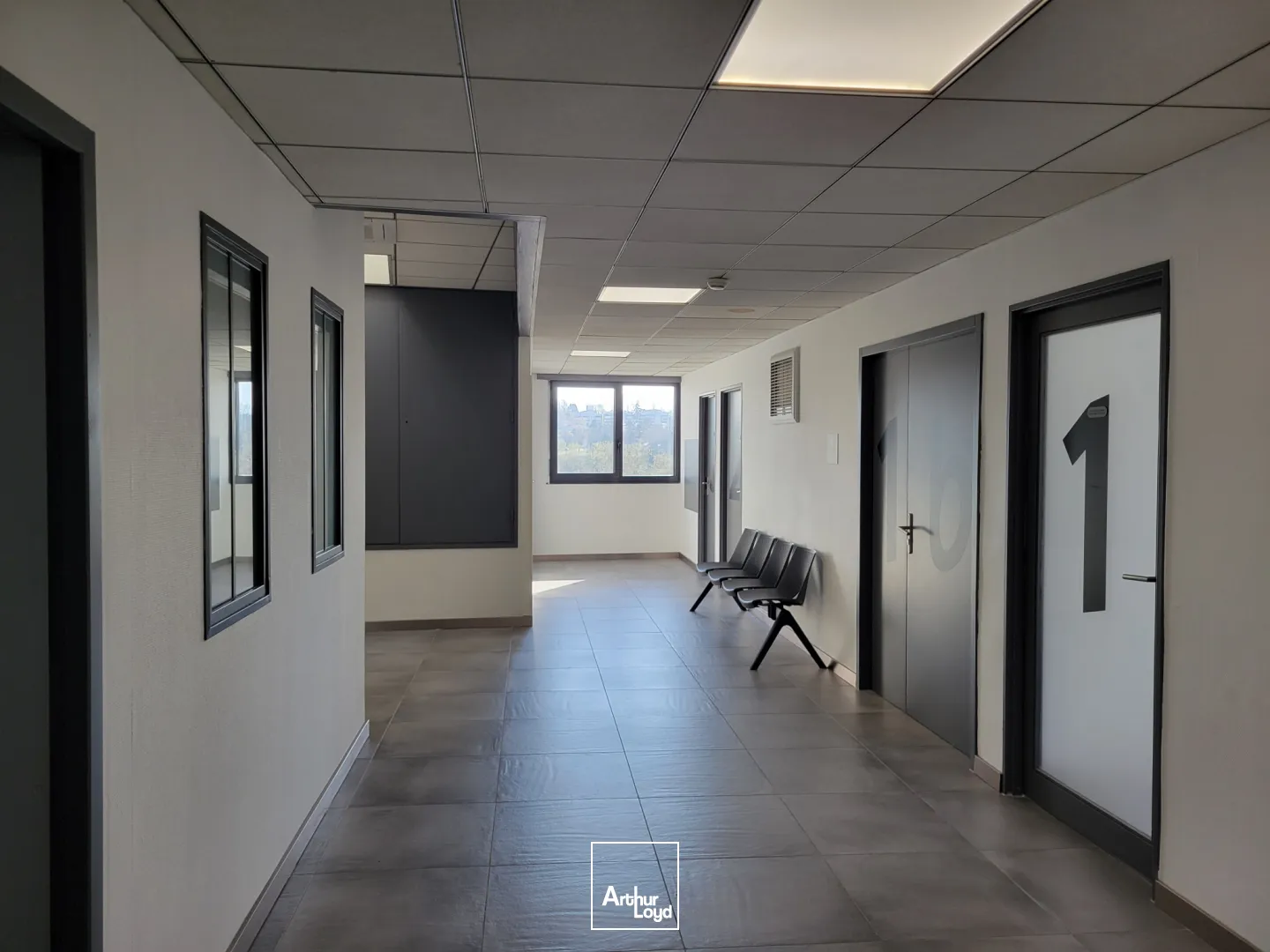 Locaux d'activité & Entrepôts - Vente - Montbeliard - 25200 - 190-190 - 7780065