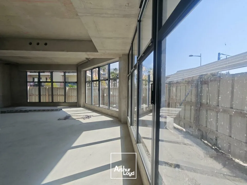 Locaux commerciaux - Vente - CAGNES SUR MER - 06800 - 120.2-120.2 - 7780221