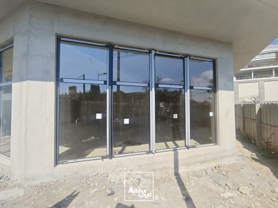 Locaux commerciaux - Vente - CAGNES SUR MER - 06800 - 120.2-120.2 - 7780222