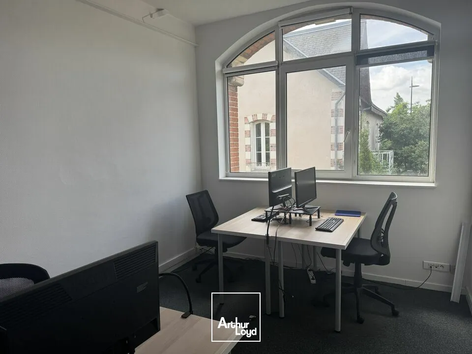 Bureaux - Location - TOURS - 37100 - 284-284 - 7780291
