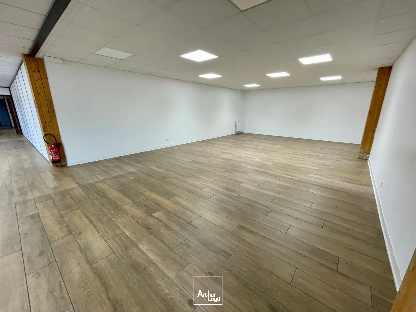 Locaux d'activité & Entrepôts - Location - LE GRAND QUEVILLY - 76120 - 95-364 - 7780460