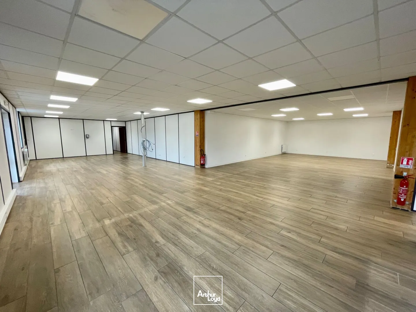 Locaux d'activité & Entrepôts - Location - LE GRAND QUEVILLY - 76120 - 95-364 - 7780458