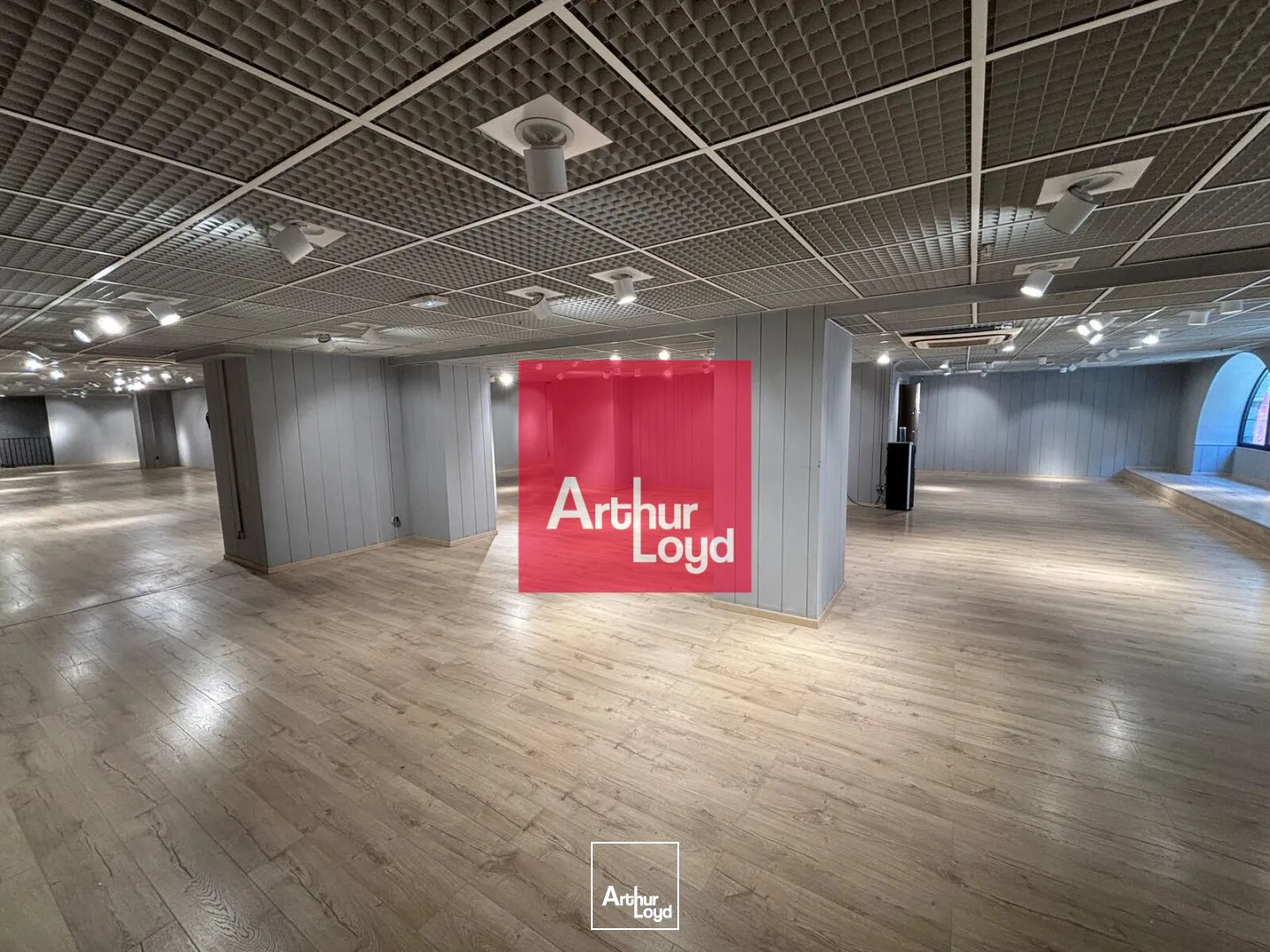 Locaux commerciaux - Location - GRENOBLE - 38000 - 900-900 - 7780509