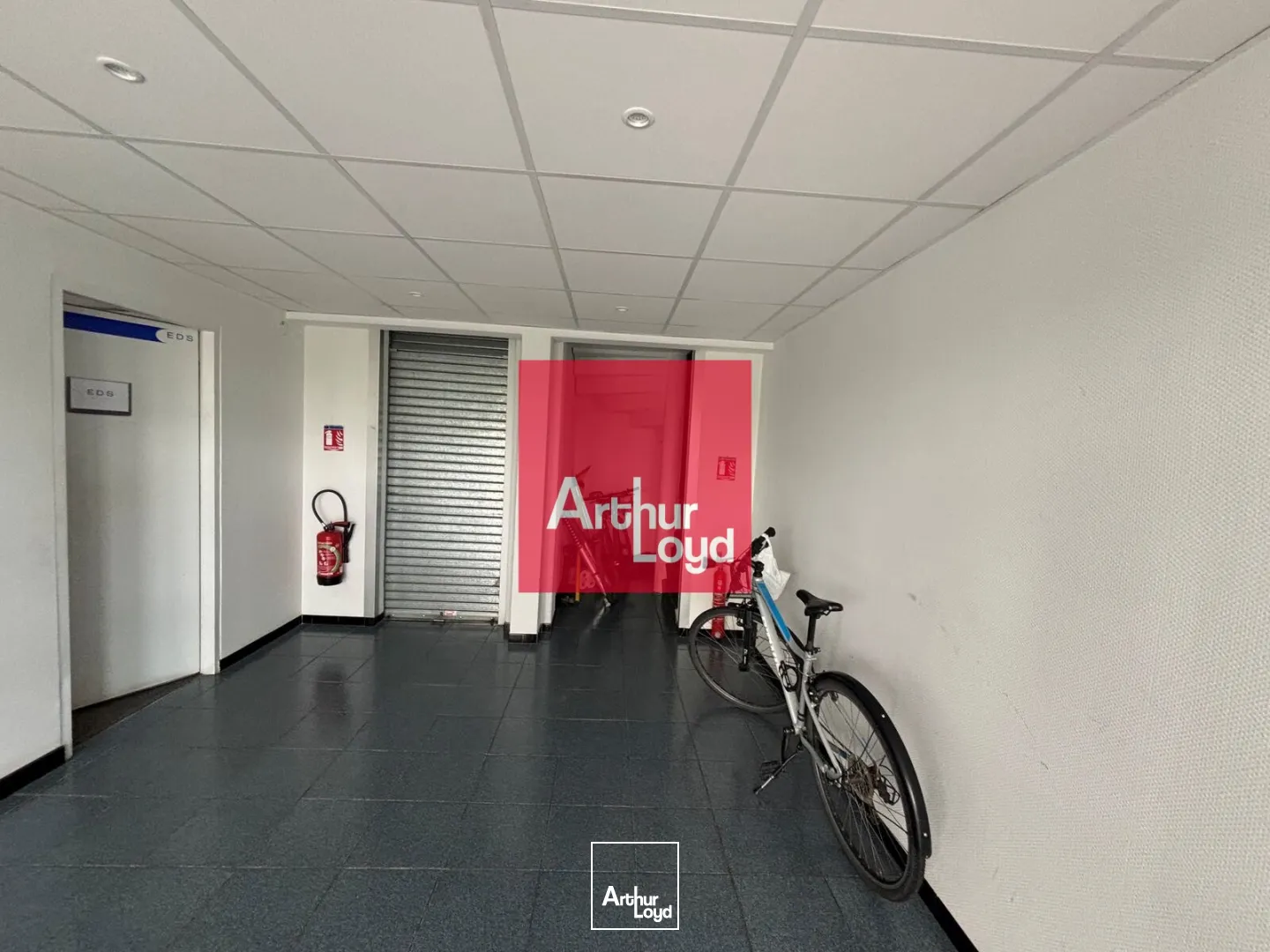 Locaux d'activité & Entrepôts - Location - SAINT MARTIN D'HERES - 38400 - 408-408 - 7780522
