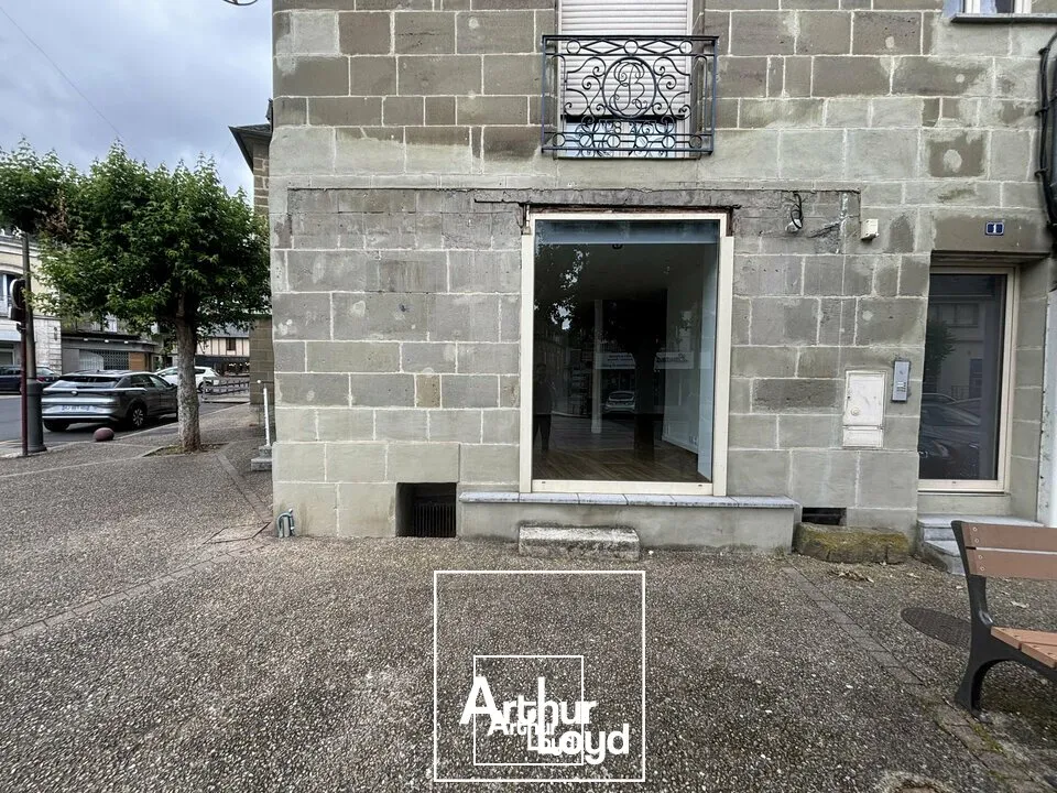 Bureaux - Location - OBJAT - 19130 - 44-44 - 7781543