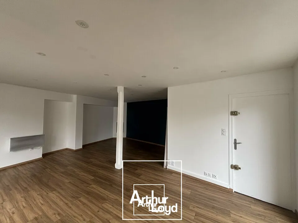 Bureaux - Location - OBJAT - 19130 - 44-44 - 7781546