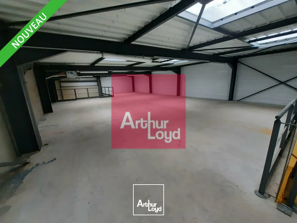 Locaux d'activité & Entrepôts - Location - ROMAGNAT - 63540 - 775-775 - 7782090