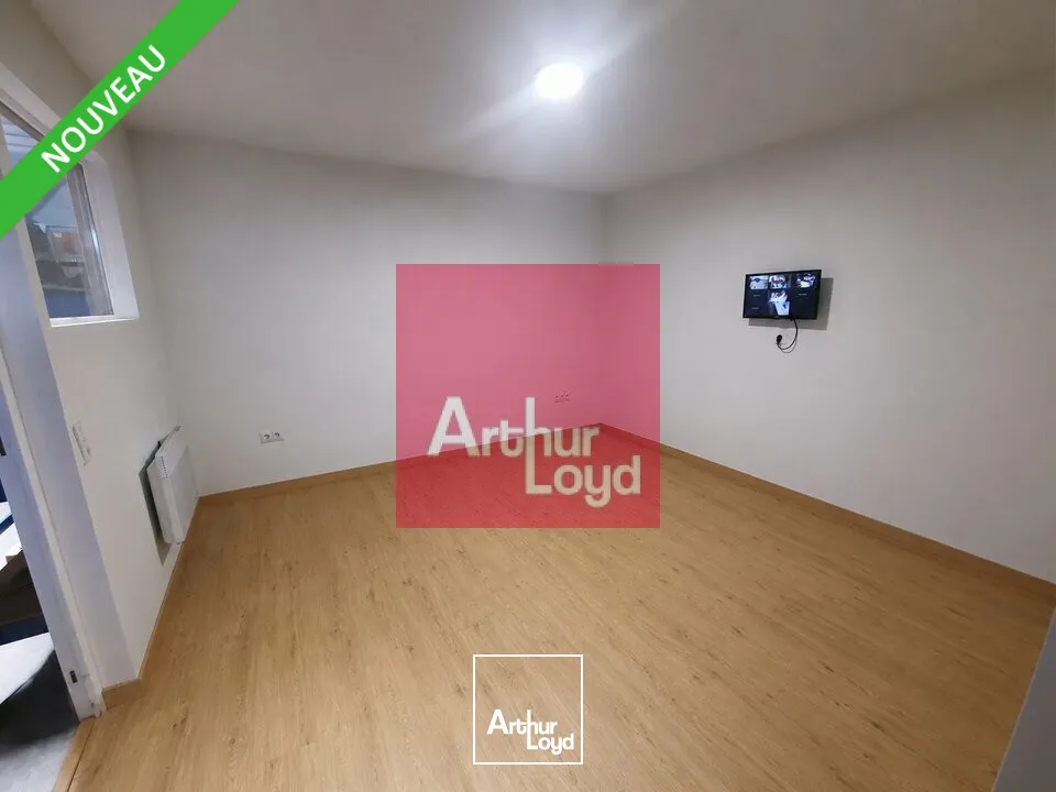 Locaux d'activité & Entrepôts - Location - AUBIÈRE - 63170 - 300-300 - 7782102