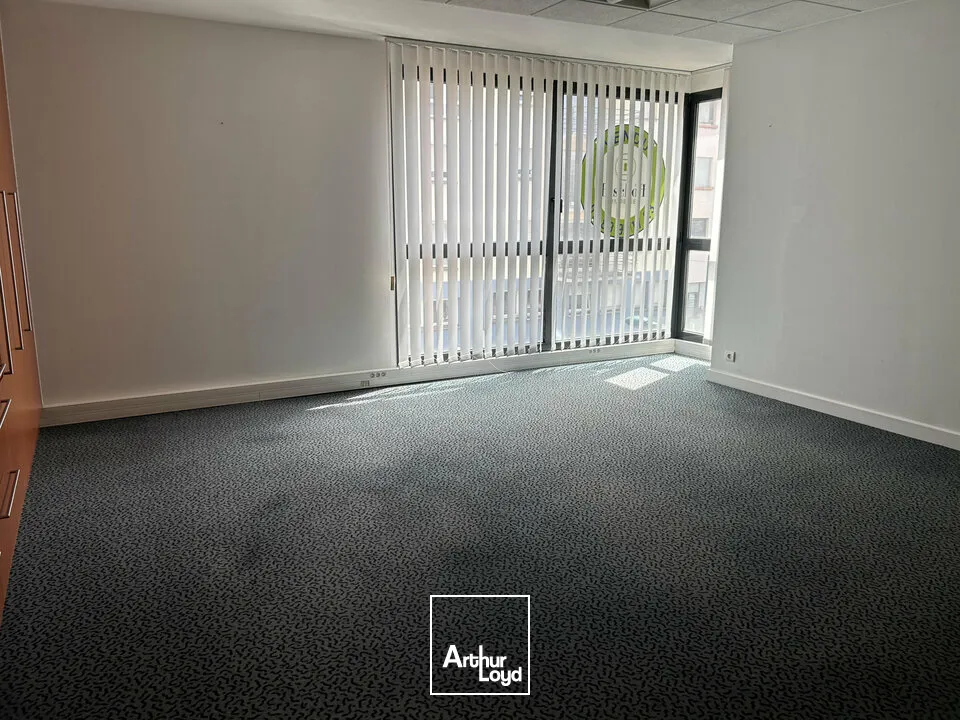 Bureaux - Vente - SAINT-LOUIS - 68300 - 97-302 - 7782145