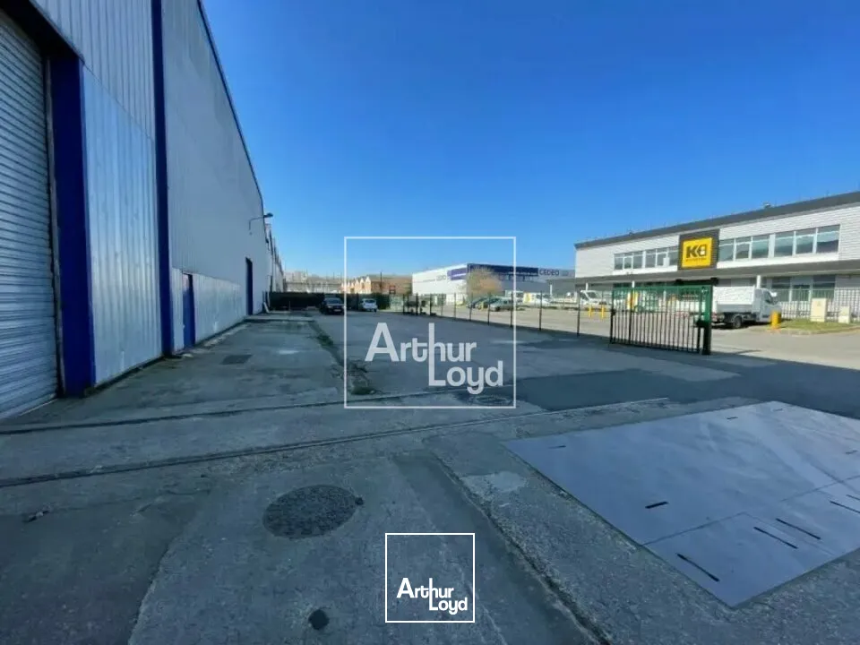 Locaux d'activité & Entrepôts - Location - CORBEIL ESSONNES - 91100 - 1600-1600 - 7782207