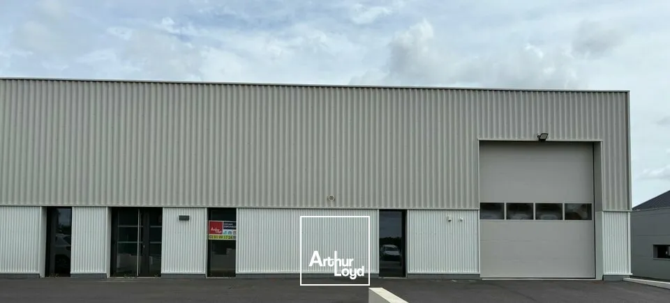 Locaux d'activité & Entrepôts - Location - AIZENAY - 85190 - 290-290 - 7782235