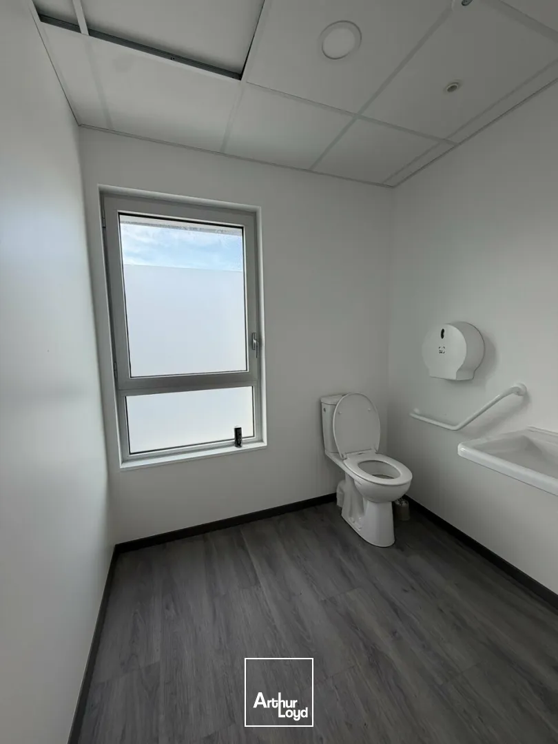 Bureaux - Vente - BIARD - 86580 - 32-32 - 7782246