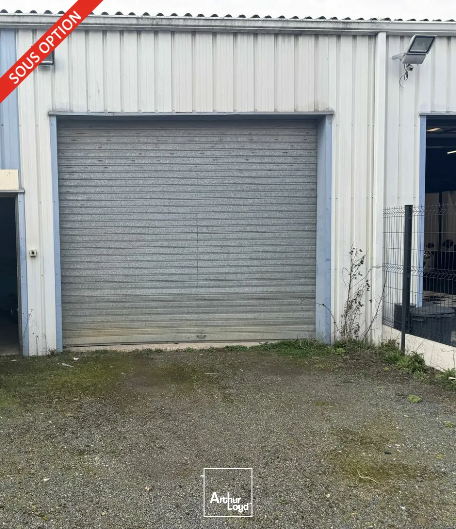 Locaux d'activité & Entrepôts - Vente - PARCAY MESLAY - 37210 - 380-380 - 7782282