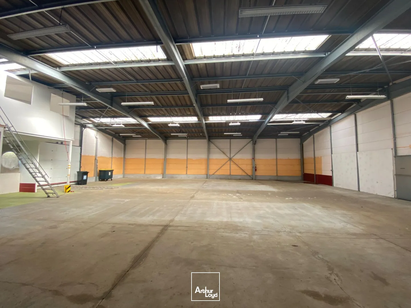 Locaux d'activité & Entrepôts - Location - LARMOR PLAGE - 56260 - 400-400 - 7782634