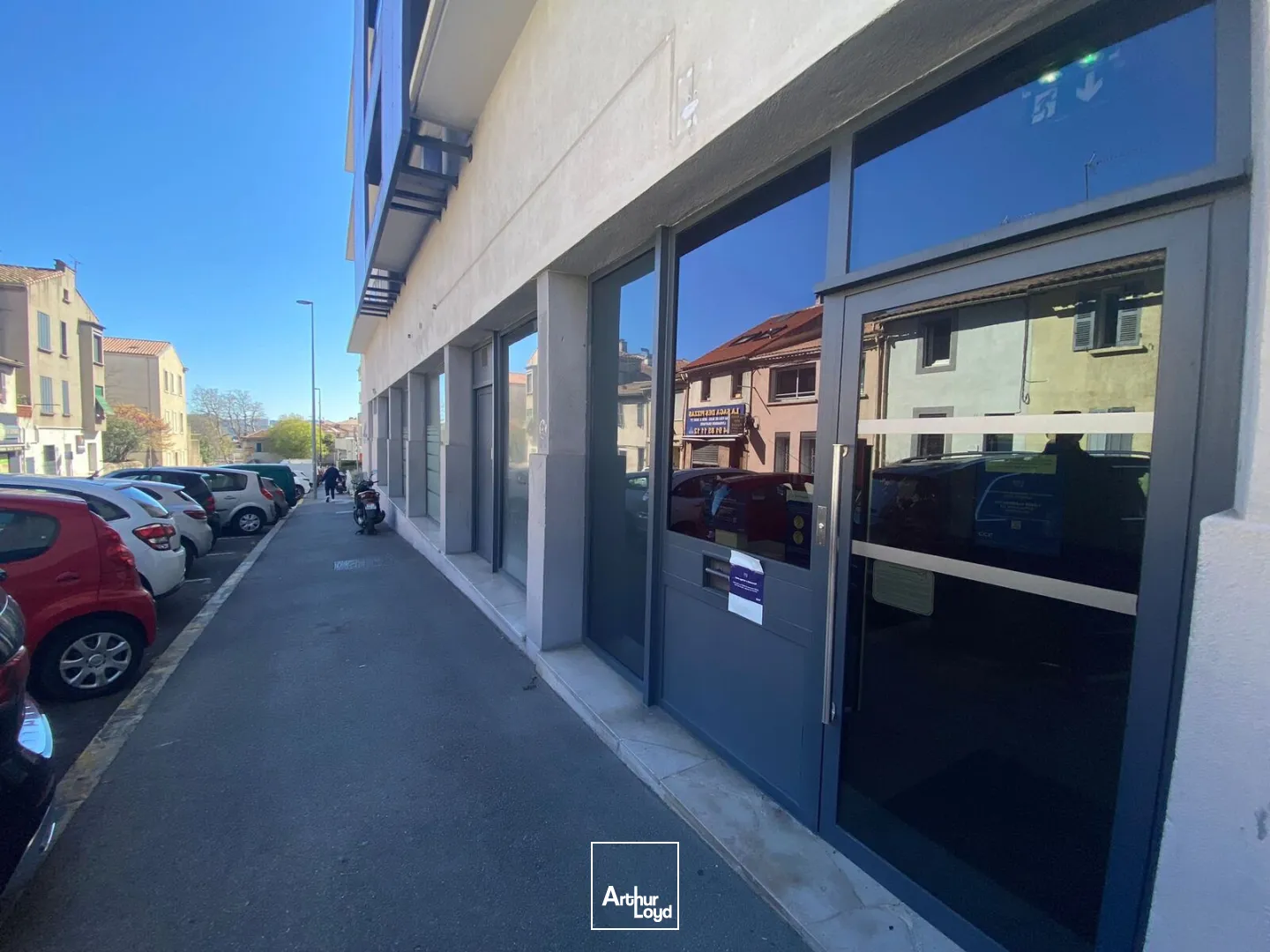 Locaux commerciaux - Location - MARSEILLE - 13012 - 264.5-264.5 - 7782762
