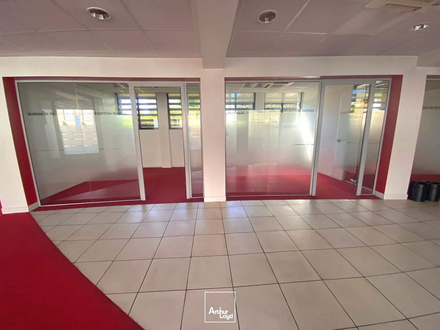 Locaux commerciaux - Location - MARSEILLE - 13012 - 264.5-264.5 - 7782763