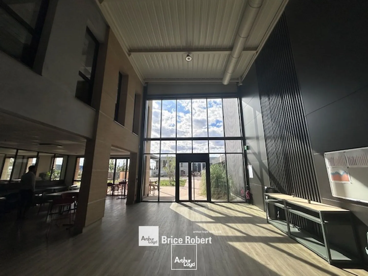 Locaux d'activité & Entrepôts - Location - GENAS - 69740 - 3741.8-3741.8 - 7782966