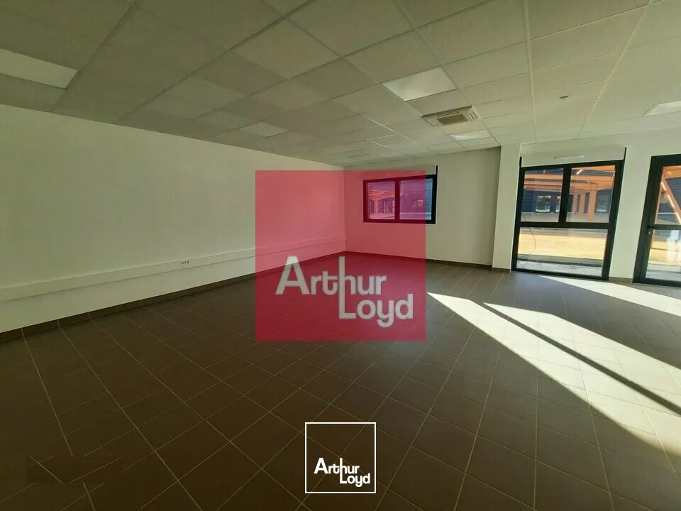 Locaux d'activité & Entrepôts - Location - CLERMONT FERRAND - 63100 - 430-874 - 7783147