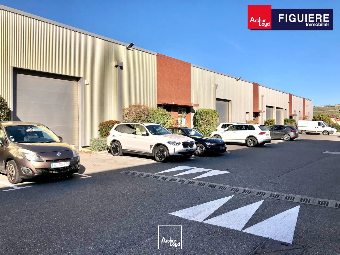 Locaux d'activité & Entrepôts - Location - VITROLLES - 13127 - 86-86 - 7783293